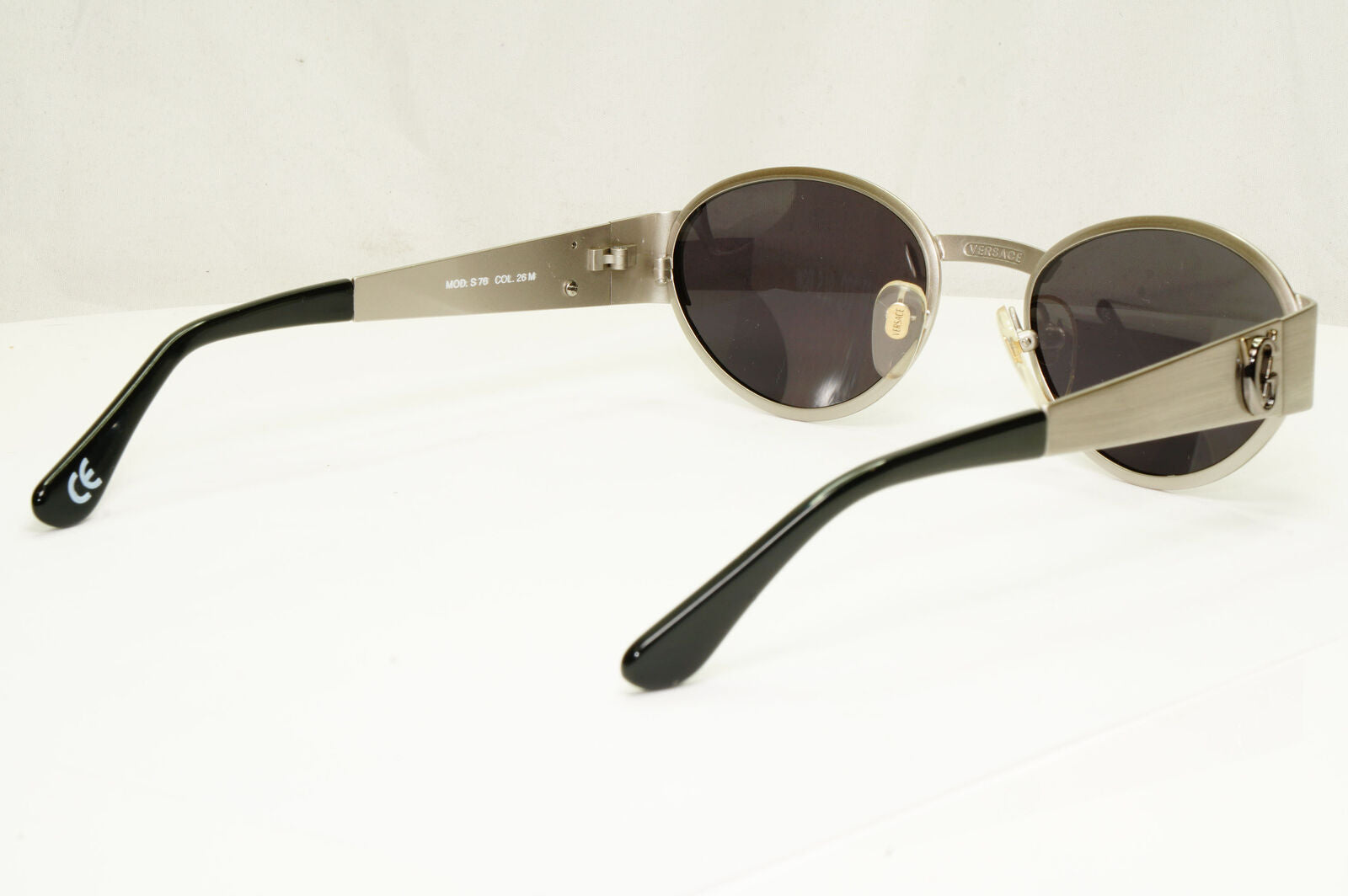 Gianni Versace 1996 Vintage Mens Metal Silver Sunglasses GV MOD S76 COL 26M