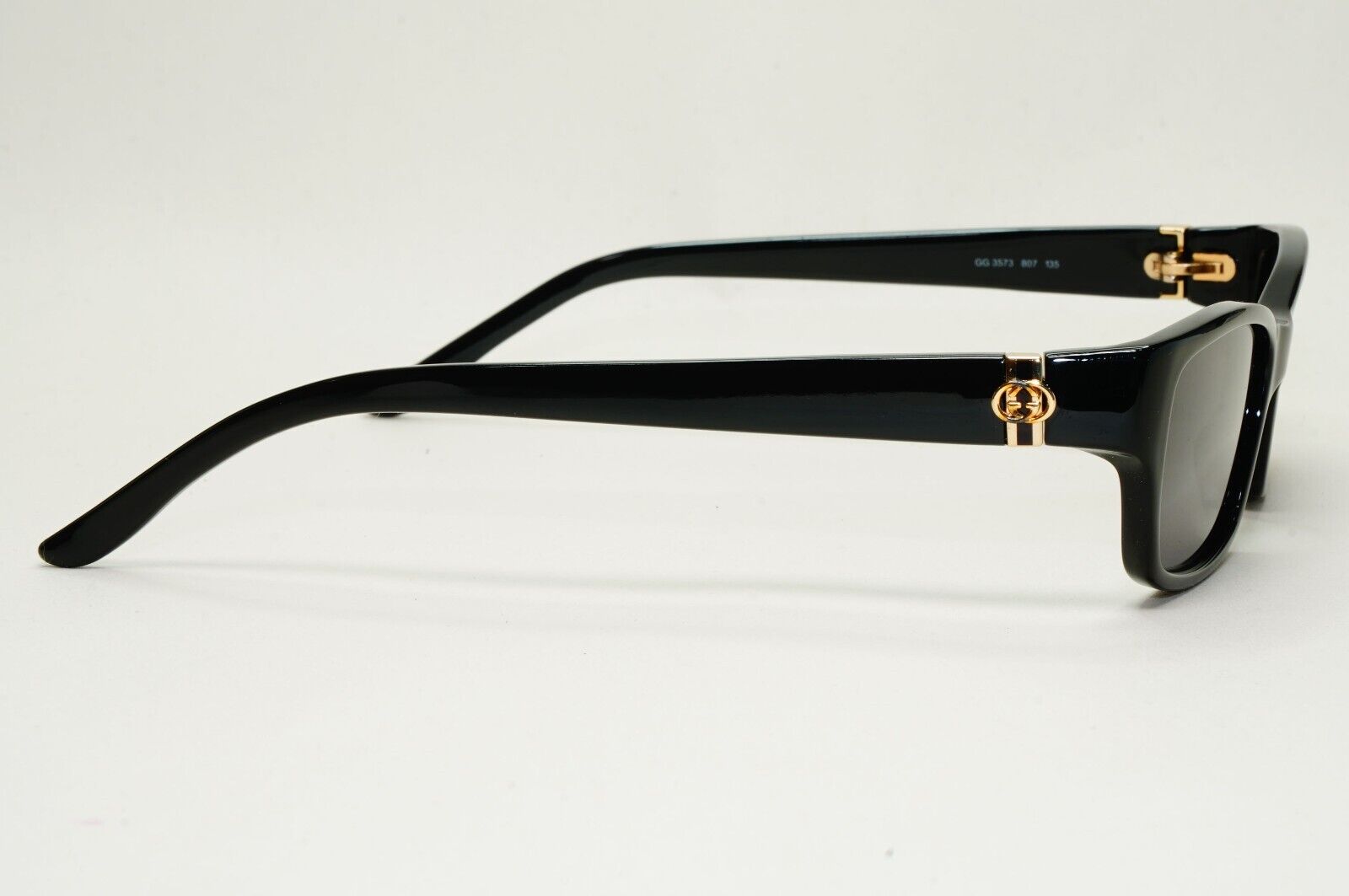 Gucci Sunglasses 2011 Vintage Rectangle Black Gold GG 3573 807 Small 52mm 151024