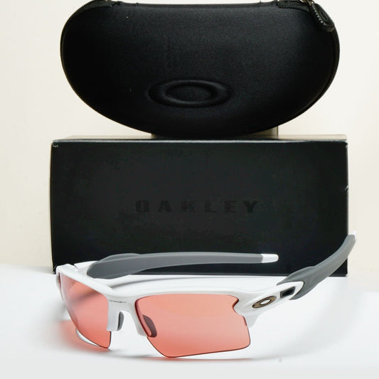 Oakley Sunglasses Flak 2.0 XL White Grey Prizm Dark Golf Wrap OO 9188 B1