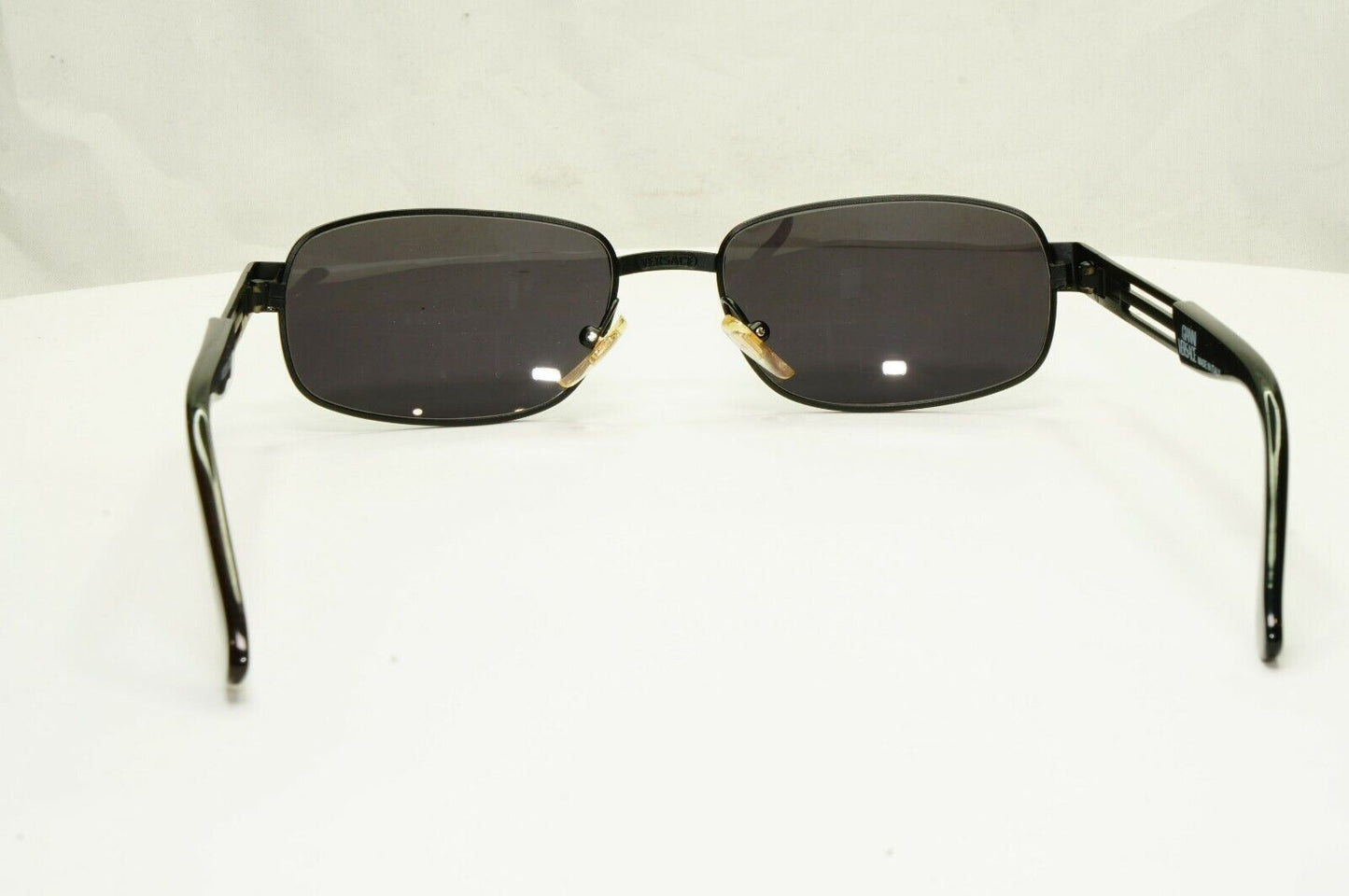 Gianni Versace 1996 Vintage Unisex Black Oval Metal Sunglasses MOD S16 COL 028