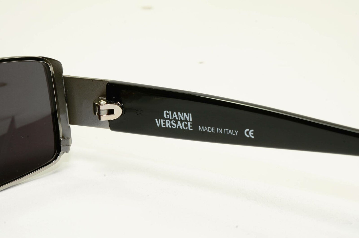 Gianni Versace 1996 Vintage Silver Medusa Black Metal Sunglasses MOD X40 COL 029