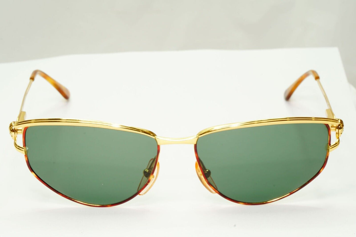 Gianni Versace 1995 Sunglasses Vintage Gold Green Square Metal MOD V95 COL 07M