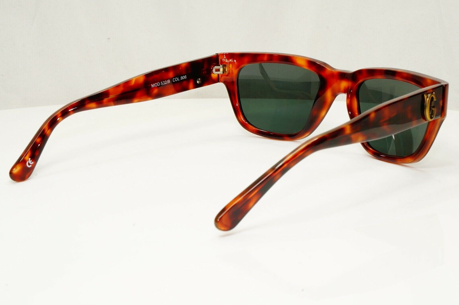 Gianni Versace 1996 Mens Vintage Brown Square Sunglasses GV MOD 532/B COL 806