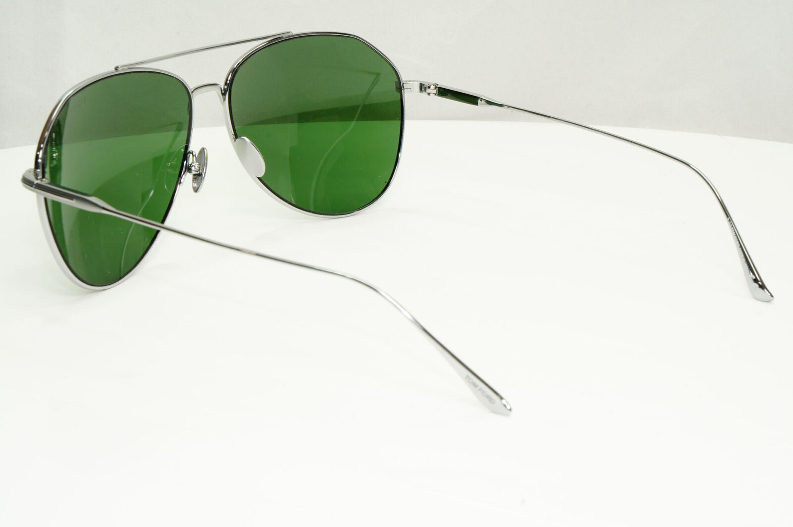 Tom Ford Titanium Japan Sunglasses Silver Green Pilot Cyrus TF 747 16N FT0747