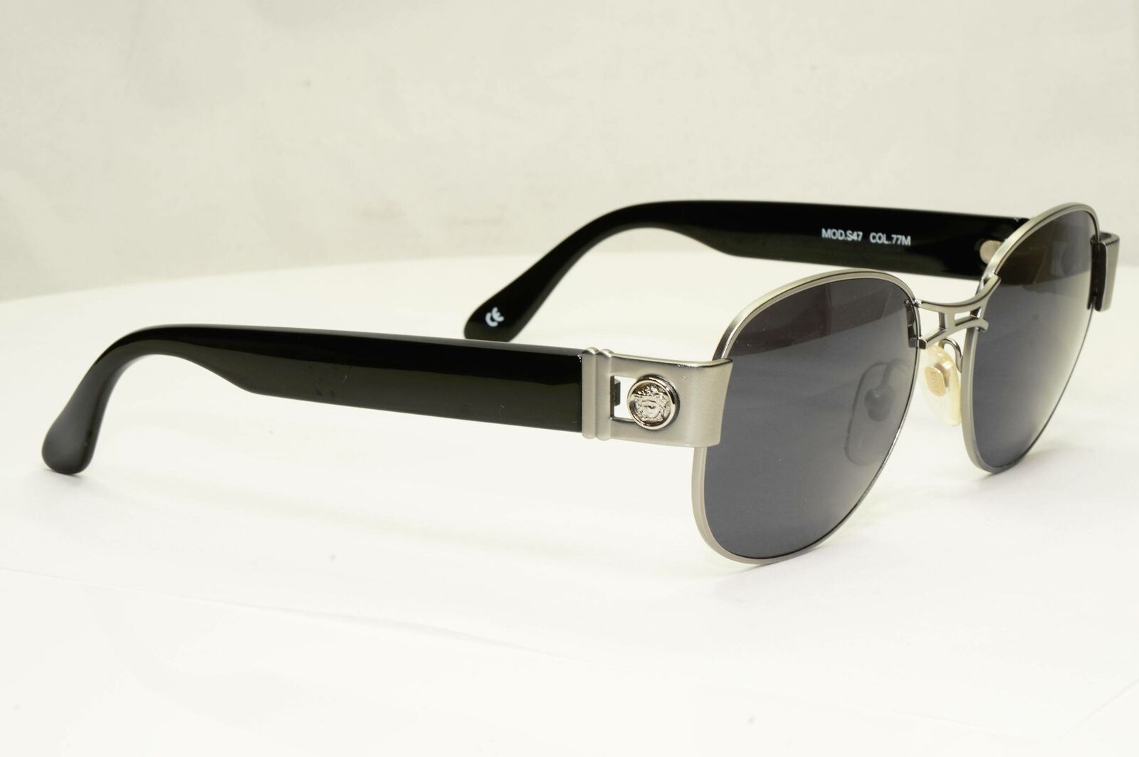 Gianni Versace 1996 Vintage Mens Black Silver Metal Sunglasses MOD S47 COL 77M