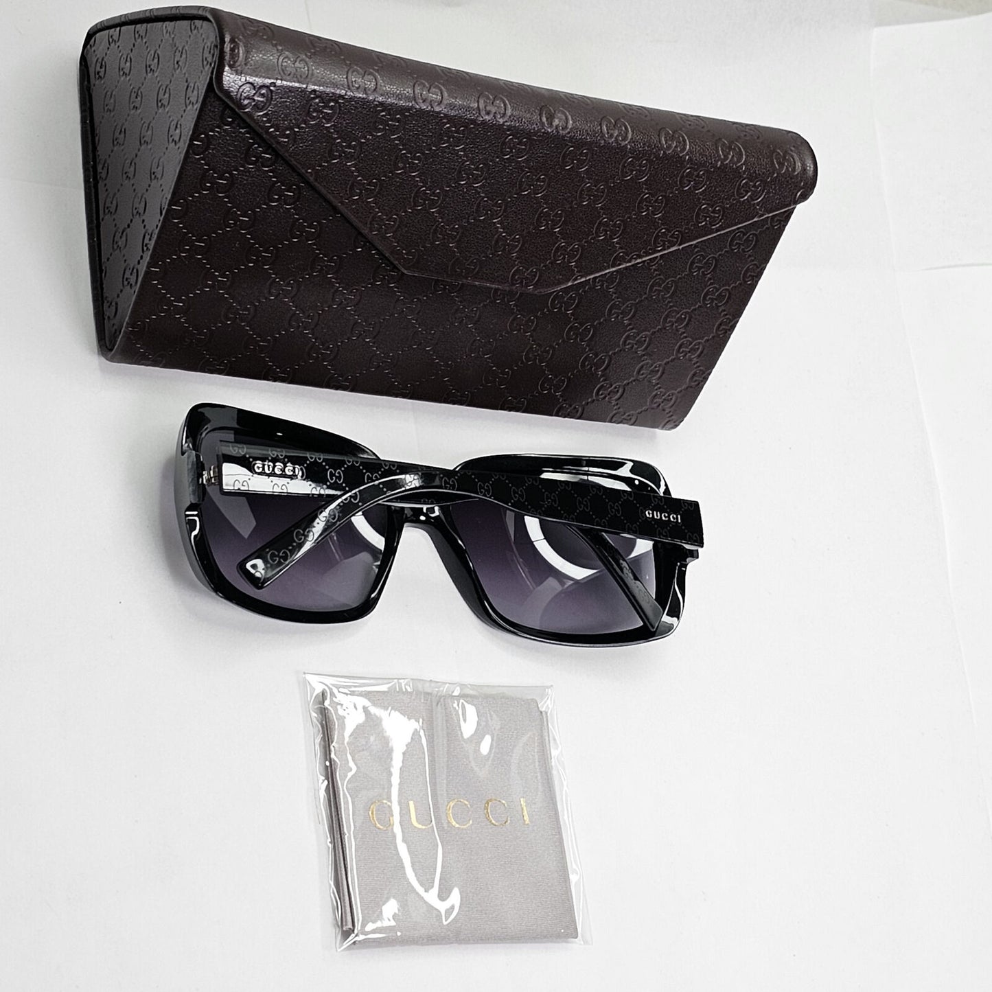 Gucci Sunglasses 2011 Vintage Monogram Black Square GG 3207/S D28H 070224