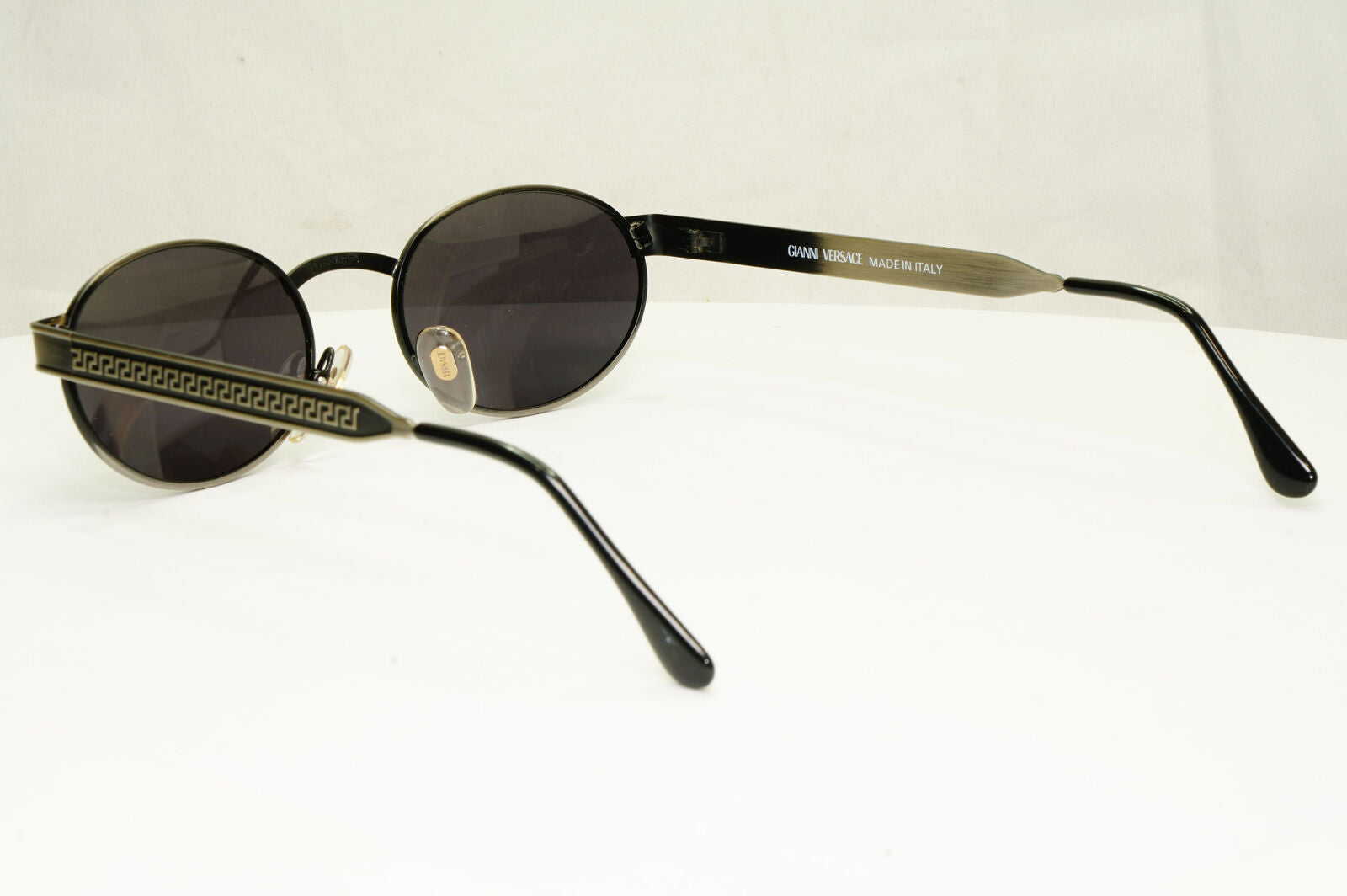 Gianni Versace 1996 Vintage Silver Black Oval Metal Sunglasses MOD S58 COL 943