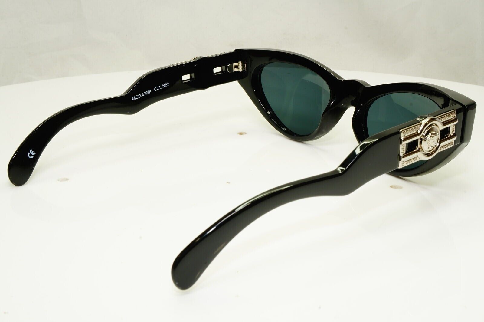 Gianni Versace Sunglasses 1996 Vintage Black Silver Medusa MOD 476/B COL N52