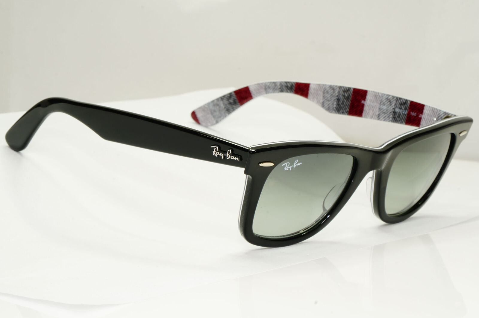 Ray-Ban Wayfarer Sunglasses Prints Chevron Black Grey Gradient  RB 2140 1318/3A