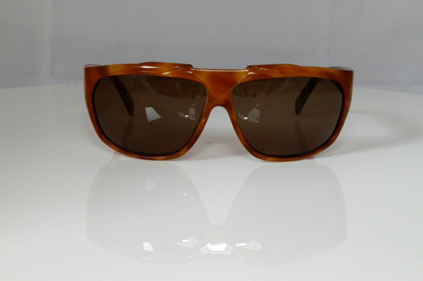 Authentic GIANNI VERSACE Vintage Sunglasses Brown Square HAVANA 816 863BO 27546