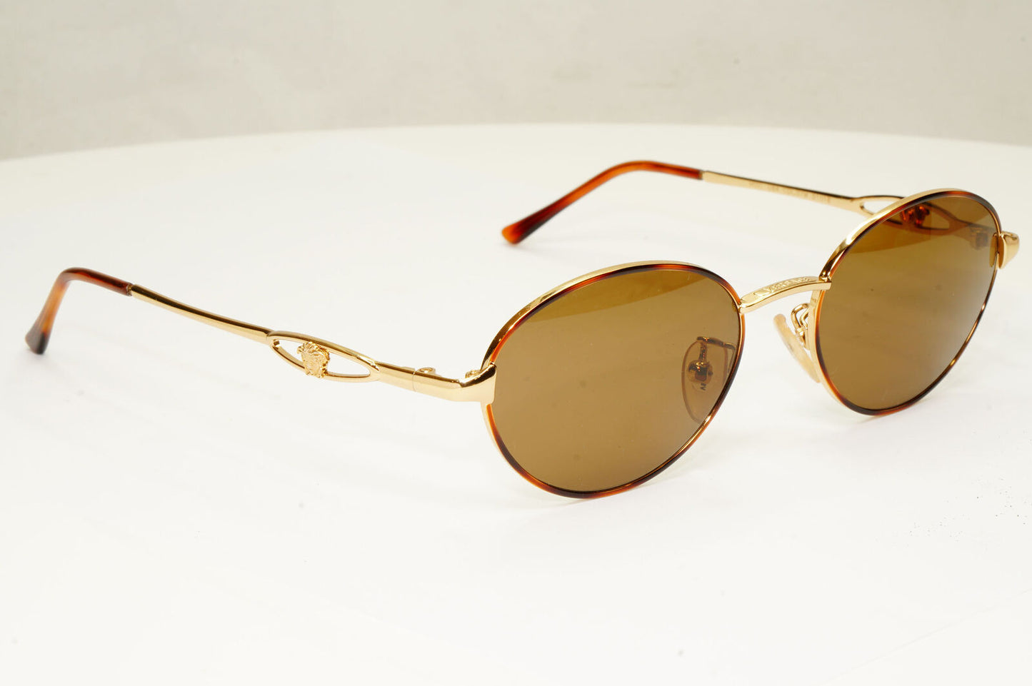 Gianni Versace 1995 Vintage Gold Medusa Brown Metal Sunglasses MOD G84 COL 07M