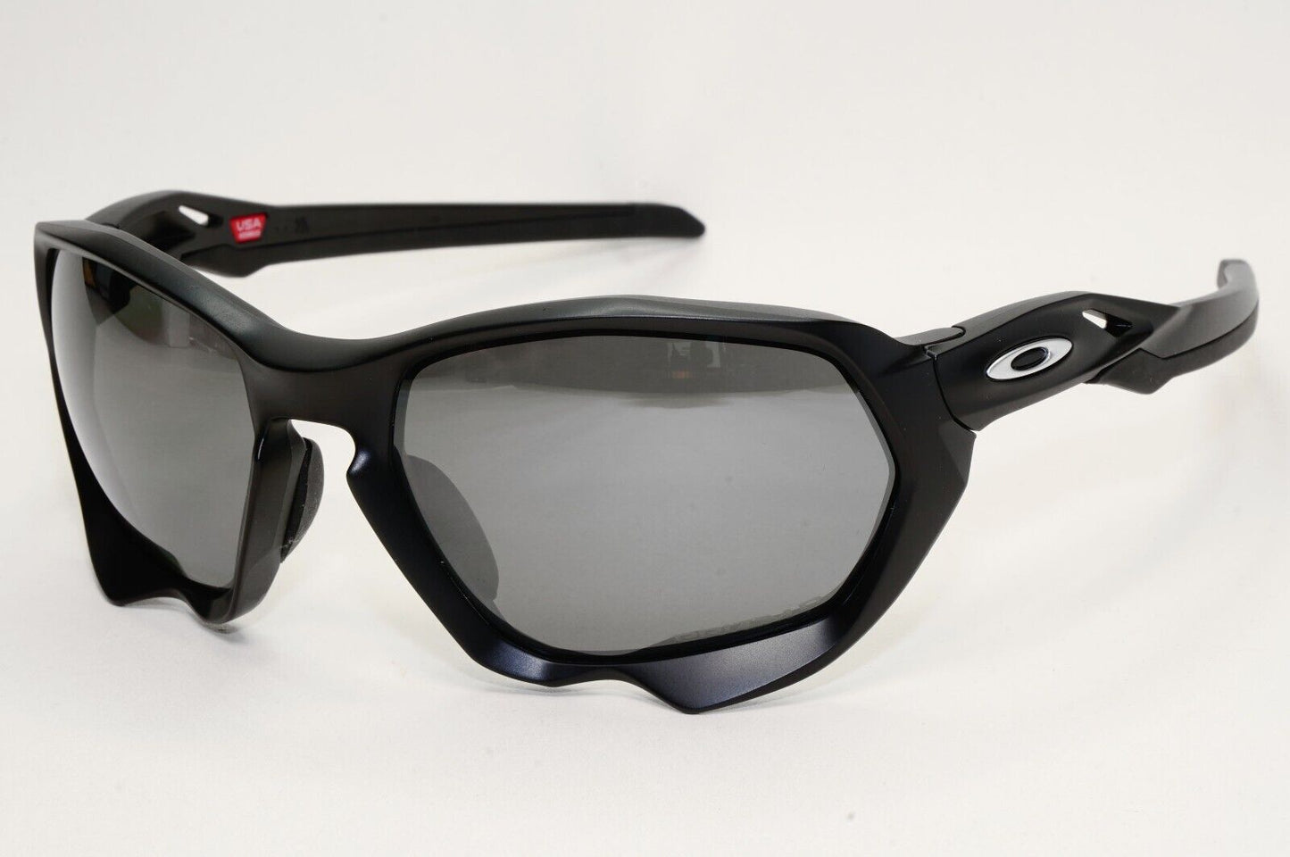 Oakley Sunglasses Plazma Polarised Black Matte Prizm Square Wrap OO 9019 06