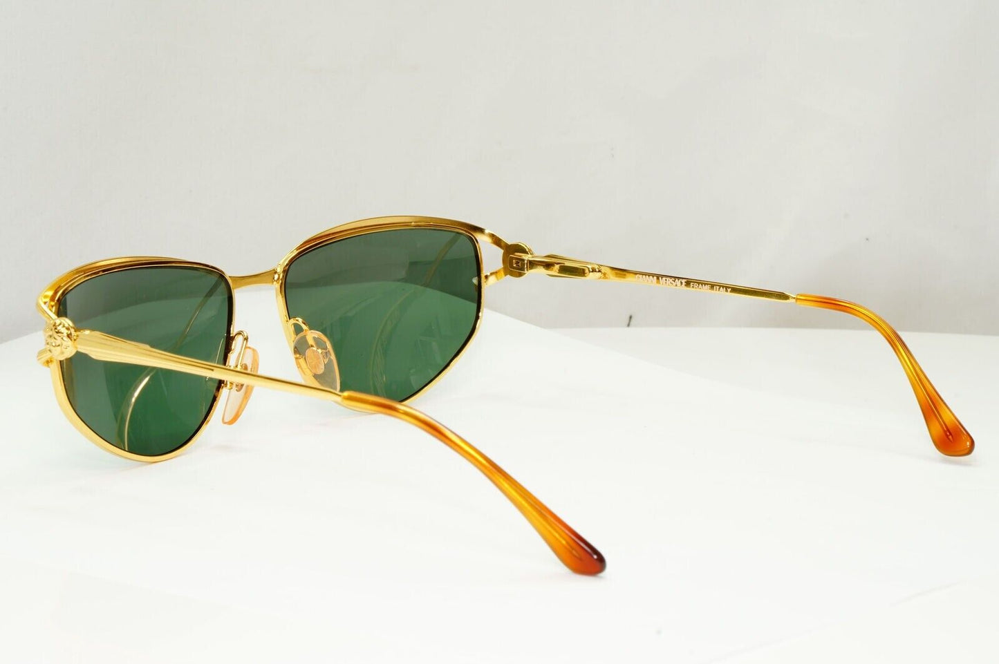 Gianni Versace 1995 Sunglasses Vintage Gold Green Square Metal MOD V95 COL 07M