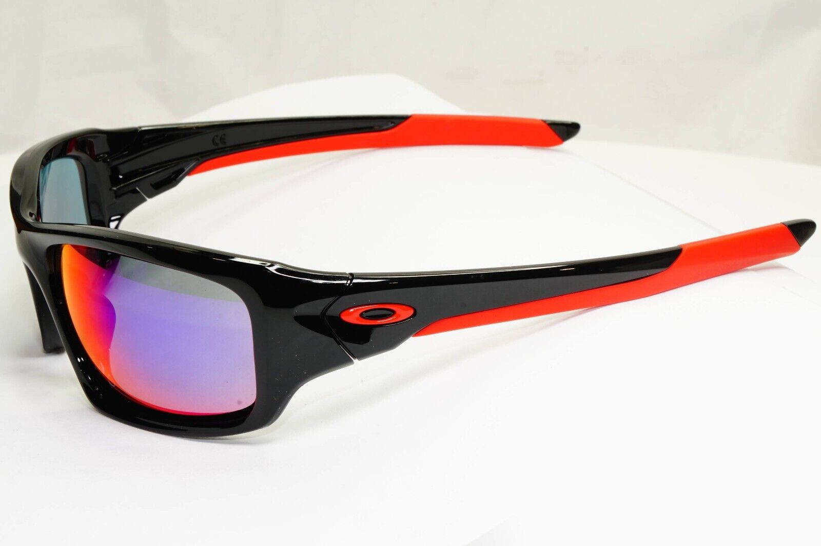 Authentic Oakley Mens Valve Sunglasses Black Red Iridium Mirror OO 9236-02 [A]