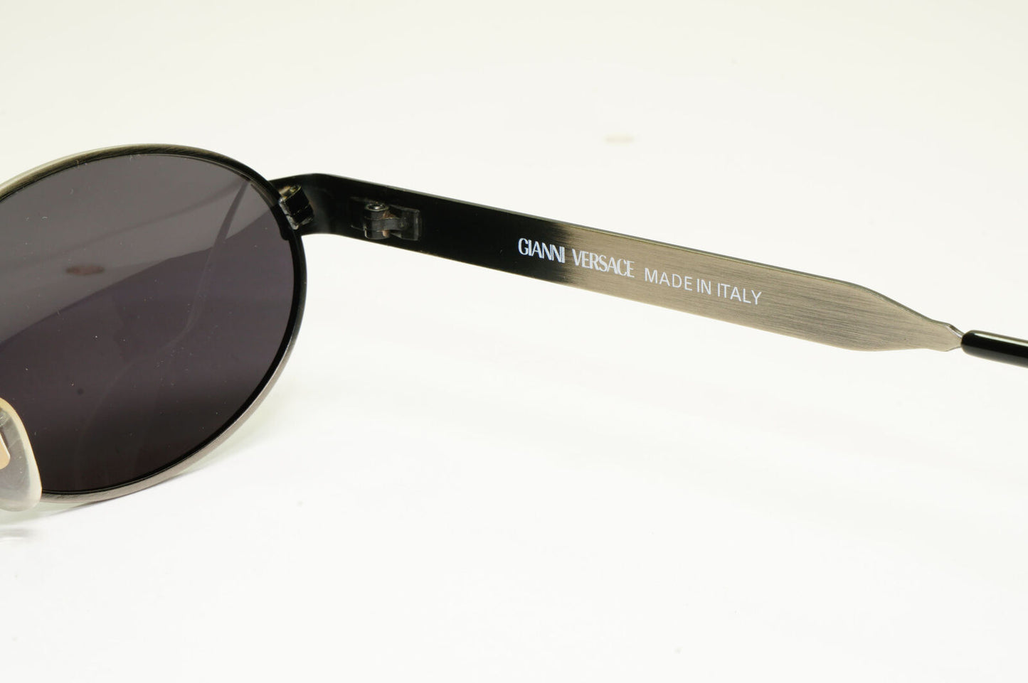 Gianni Versace 1996 Vintage Silver Black Oval Metal Sunglasses MOD S58 COL 943