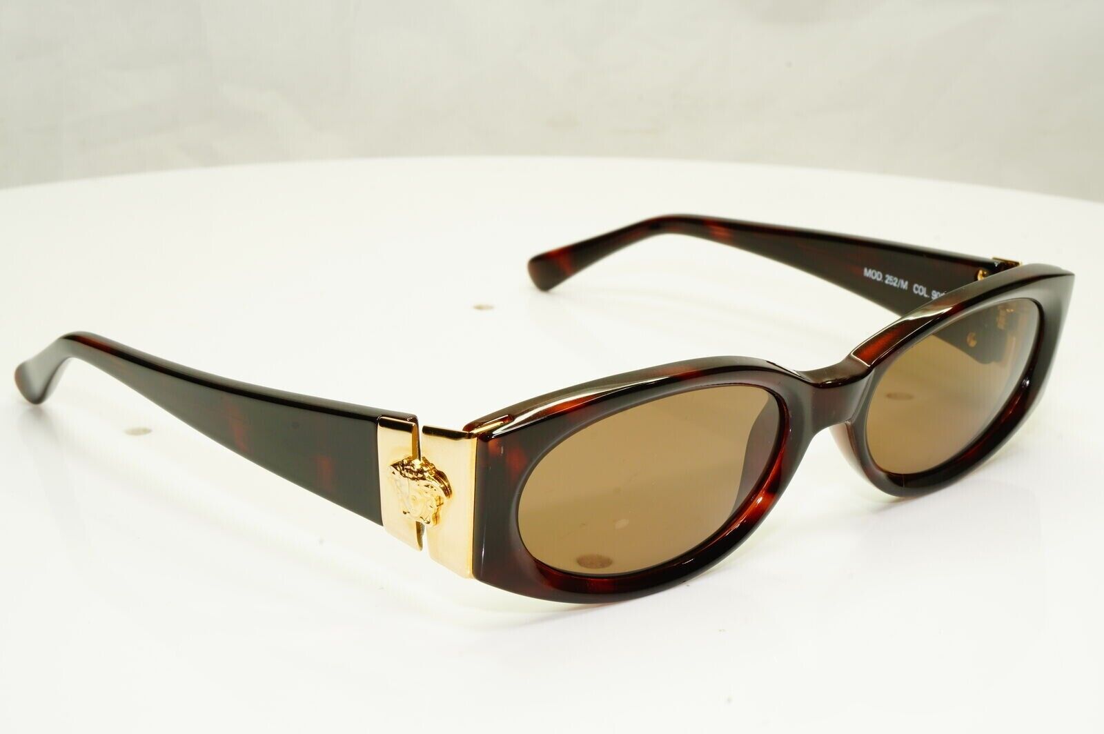 Gianni Versace 1996 Mens Vintage Gold Medusa Brown Sunglasses MOD 252/M COL 900