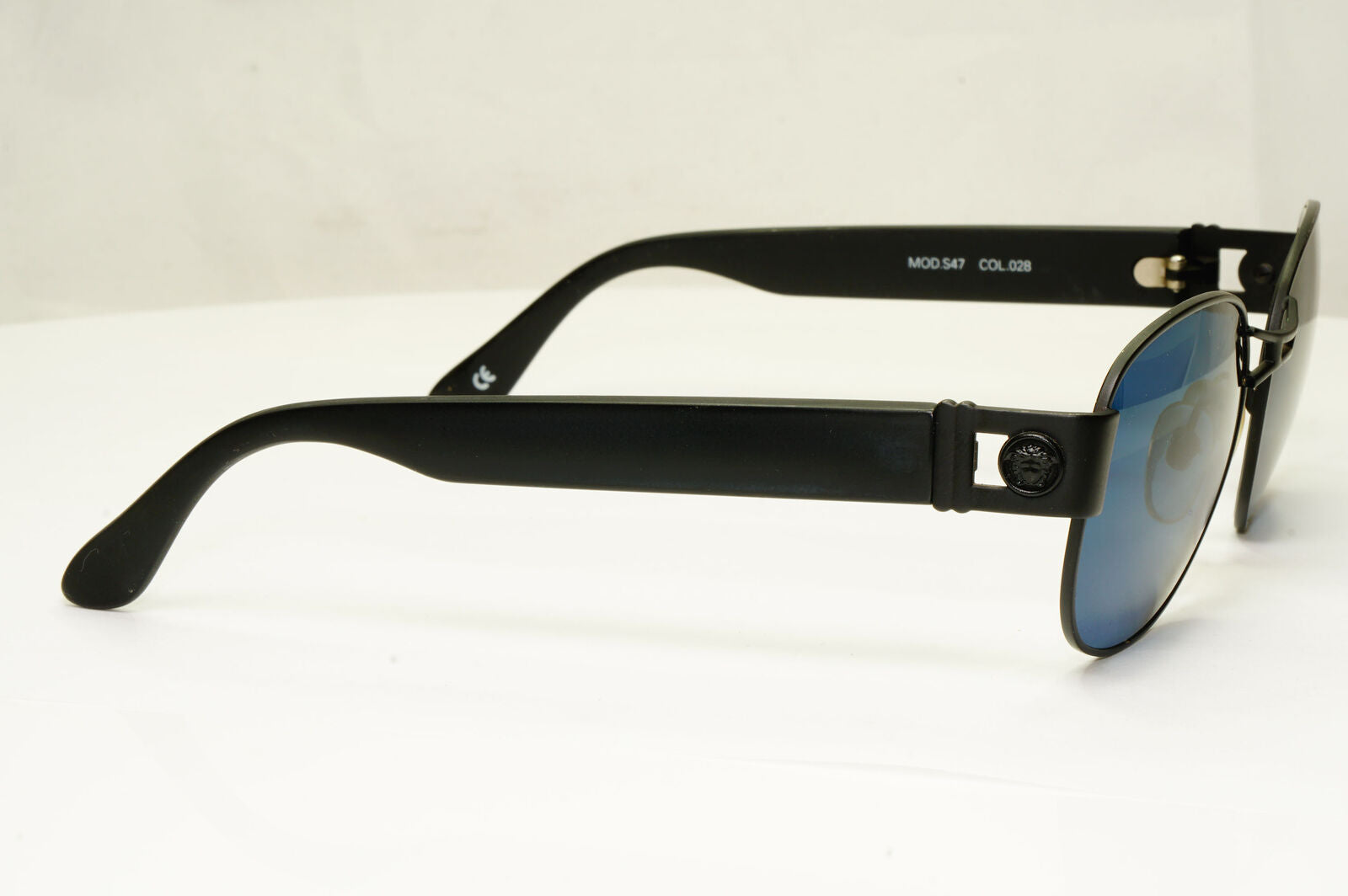 Gianni Versace 1996 Vintage Mens Black Blue Metal Sunglasses MOD S47 COL 028