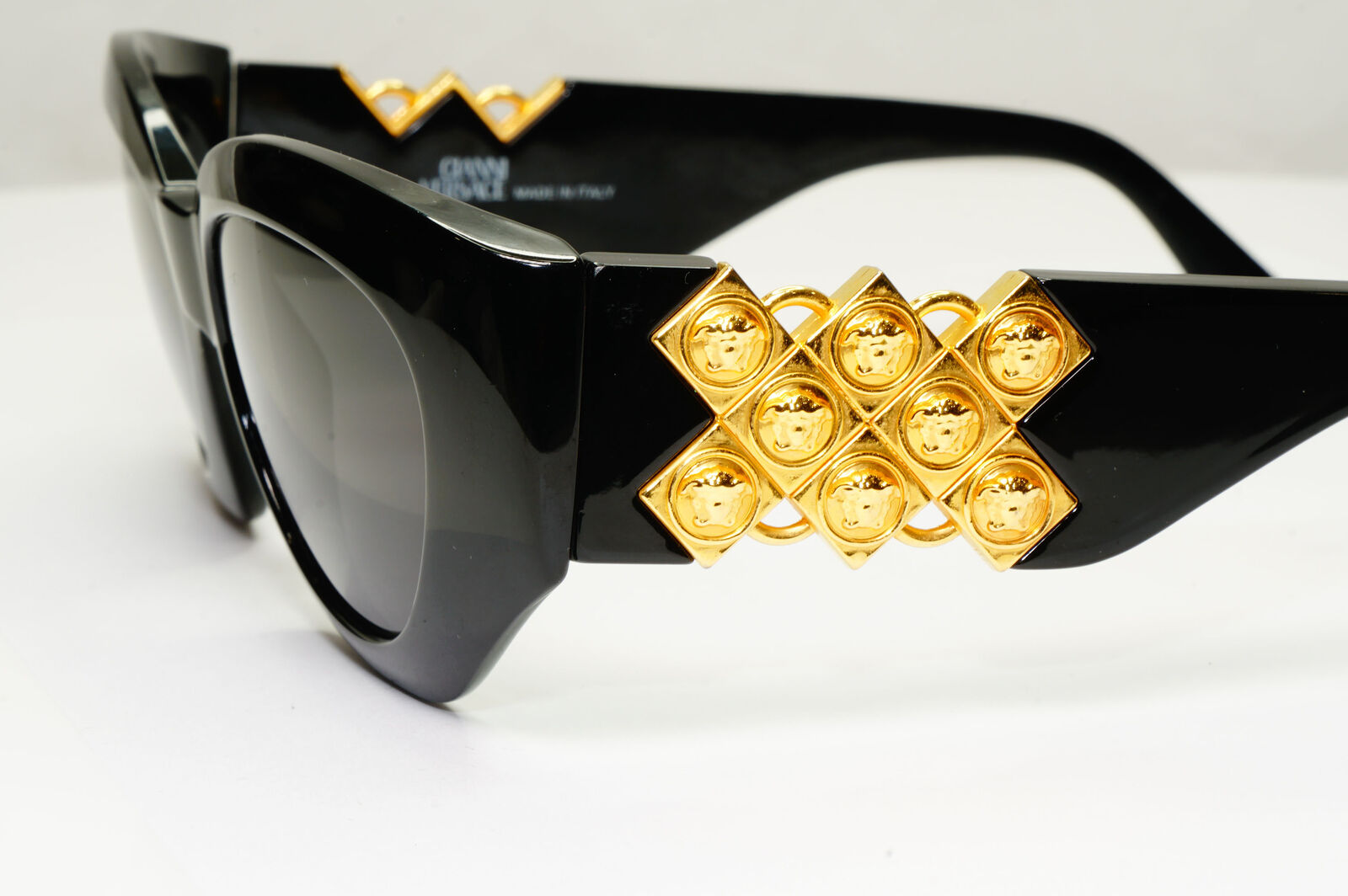 Gianni Versace 1995 Sunglasses Vintage Gold Black Biggie MOD 420/D COL852 190123