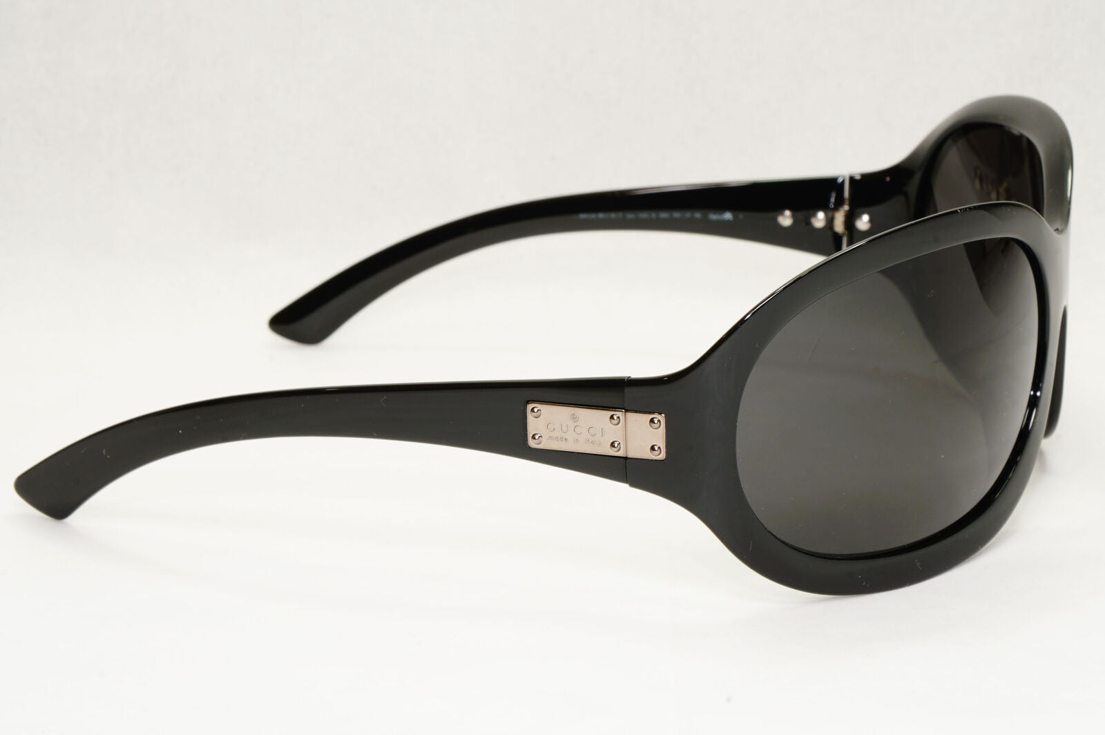 Gucci Sunglasses 1996 Vintage Black Large Wrap Square GG 1480/S 584 151223