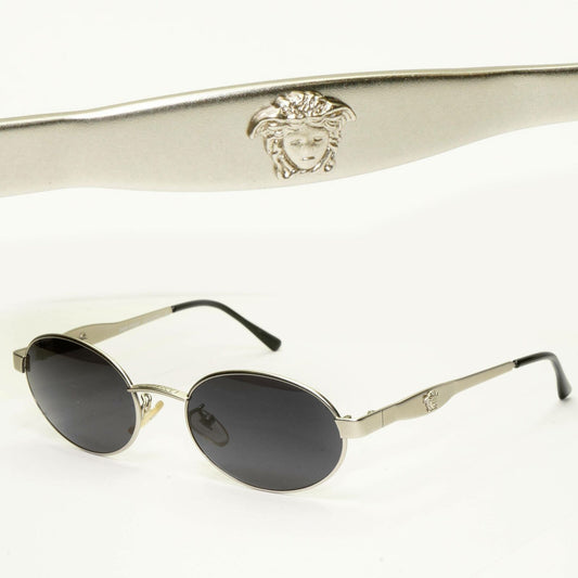 Gianni Versace 1996 Vintage Silver Medusa Oval Metal Sunglasses MOD S09 COL 22M