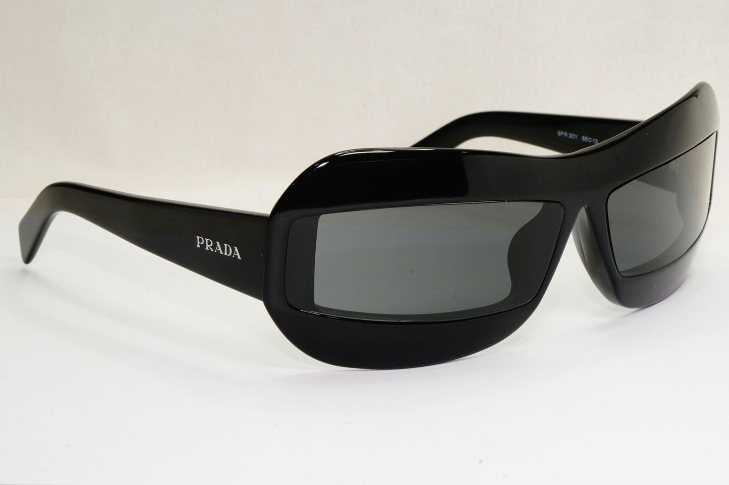 Prada Sunglasses Black Wrap Grey Square Fashion PR30YS SPR 30Y 1AB-5S0