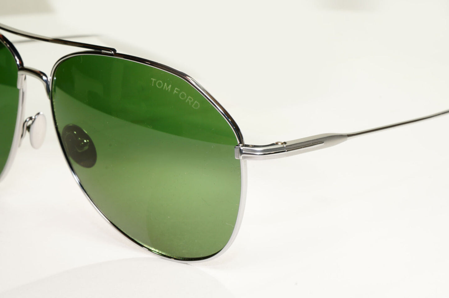 Tom Ford Titanium Japan Sunglasses Silver Green Pilot Cyrus TF 747 16N FT0747