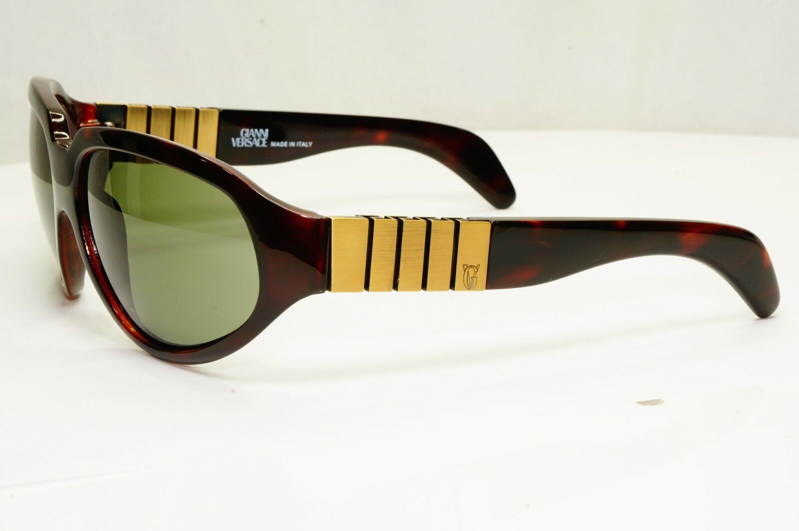 Gianni Versace 1996 Mens Vintage Brown Square Sunglasses Meander MOD 530 COL 900