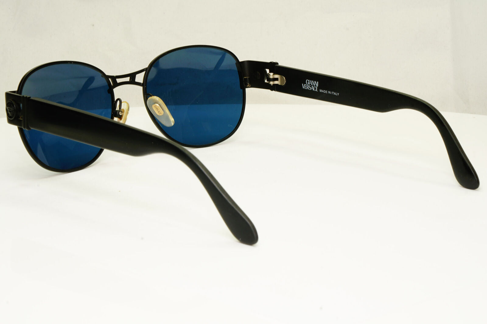 Gianni Versace 1996 Vintage Mens Black Blue Metal Sunglasses MOD S47 COL 028