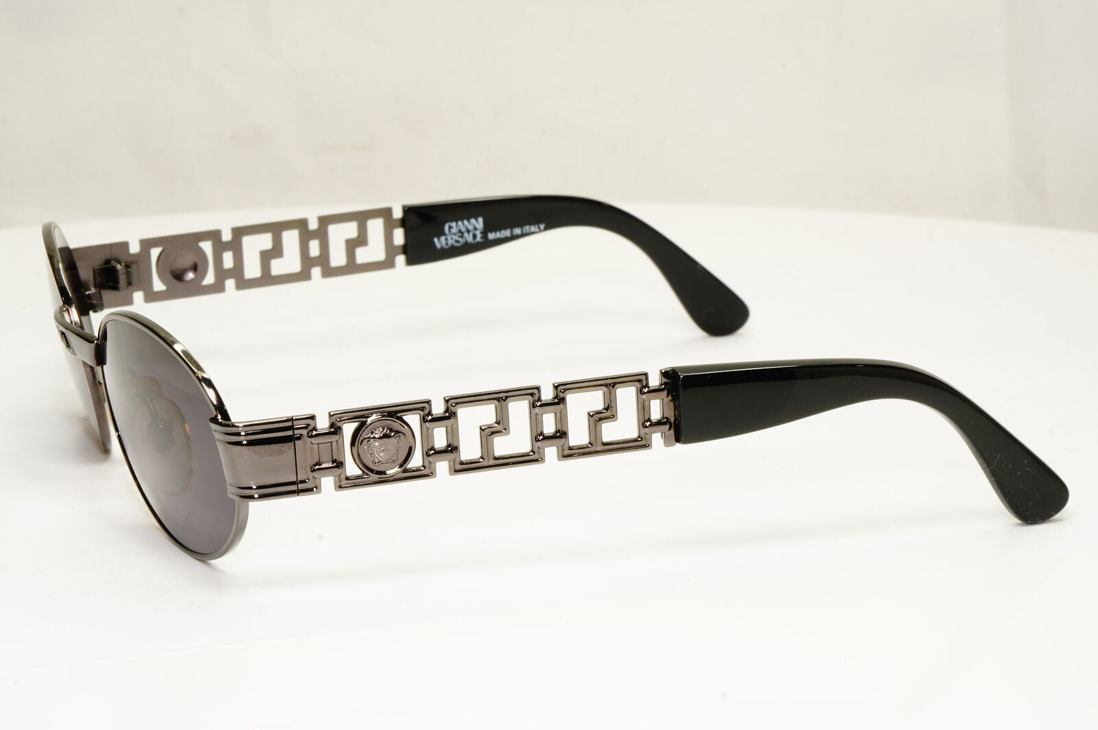 Gianni Versace 1996 Vintage Gunmetal Medusa Metal Sunglasses MOD S43 COL 89M