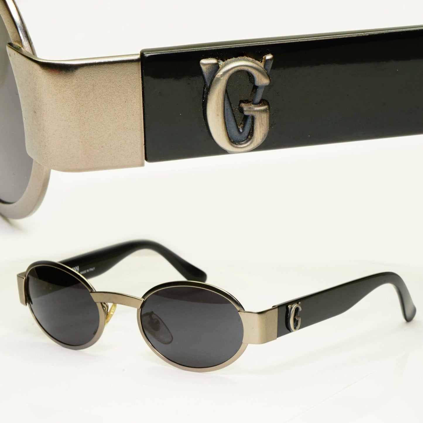 Gianni Versace 1996 Vintage Silver Black GV Metal Sunglasses MOD S48 COL 948