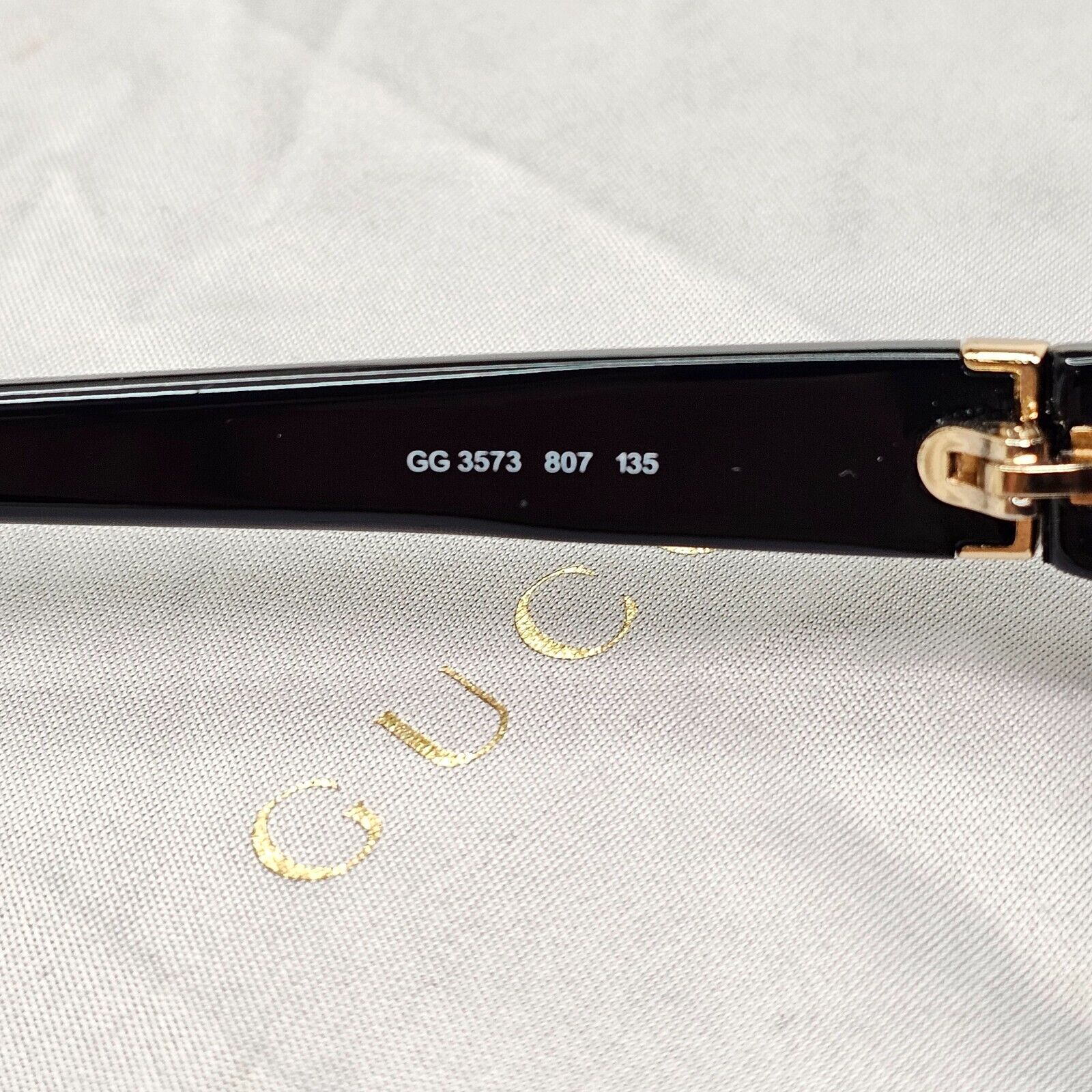 Gucci Sunglasses 2011 Vintage Rectangle Black Gold GG 3573 807 Small 52mm 151024