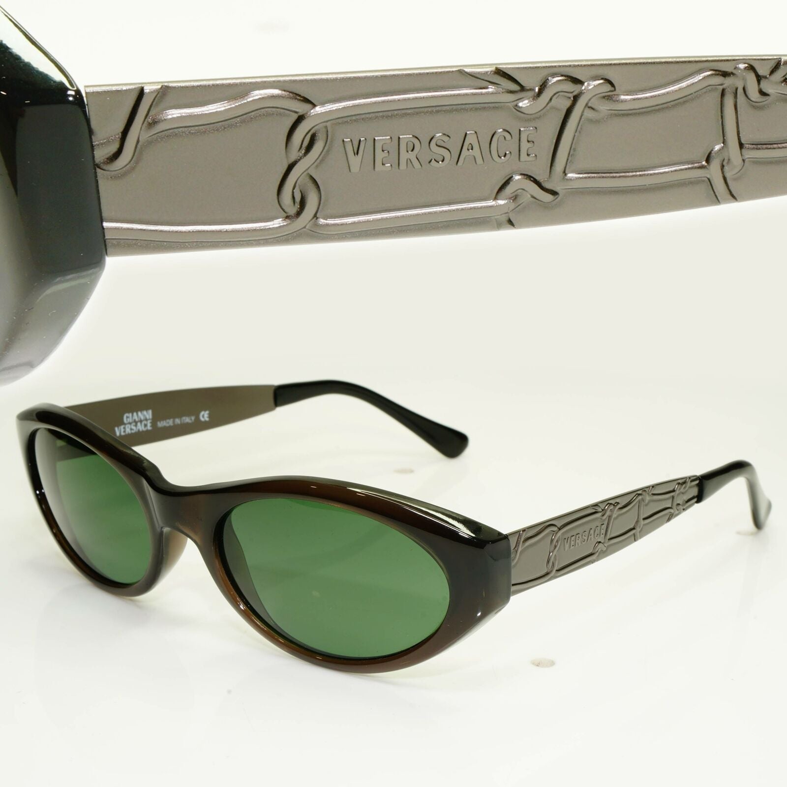 Gianni Versace 1996 Unisex Vintage Brown Gunmetal Sunglasses MOD 470/M COL 685