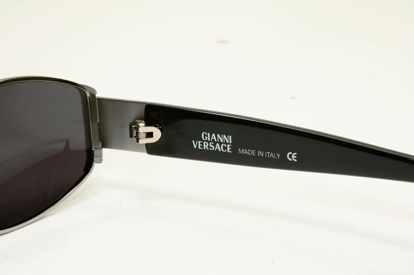 Gianni Versace 1996 Vintage Silver Medusa Black Metal Sunglasses MOD X41 COL 029