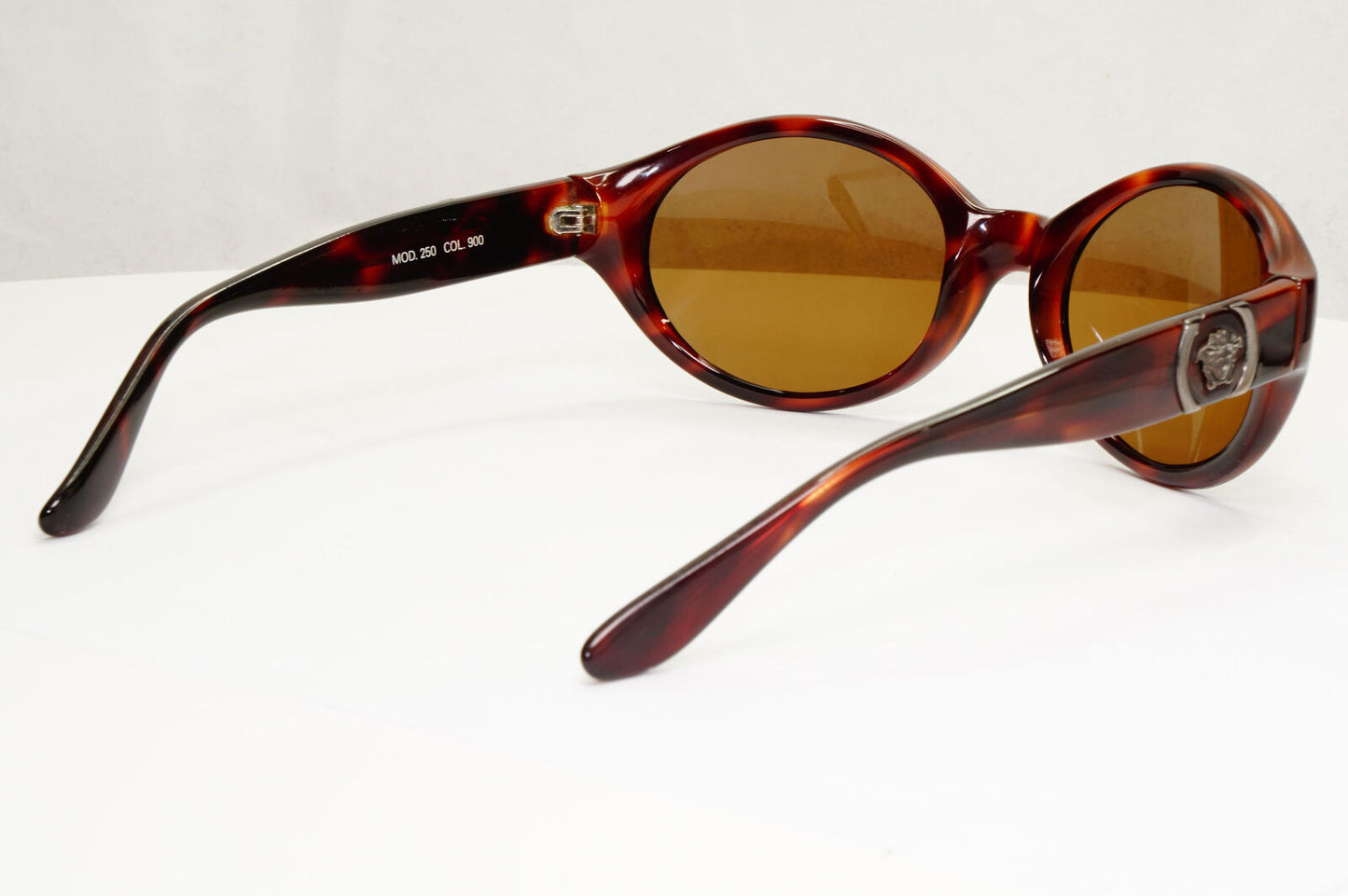 Gianni Versace 1996 Sunglasses Vintage Brown Tortoiseshell MOD 250 COL900 240123