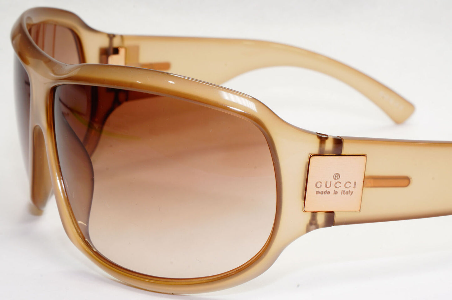 Gucci Sunglasses 2001 Vintage Brown Wrap Large Oversized GG 1562/S REP5E 270124