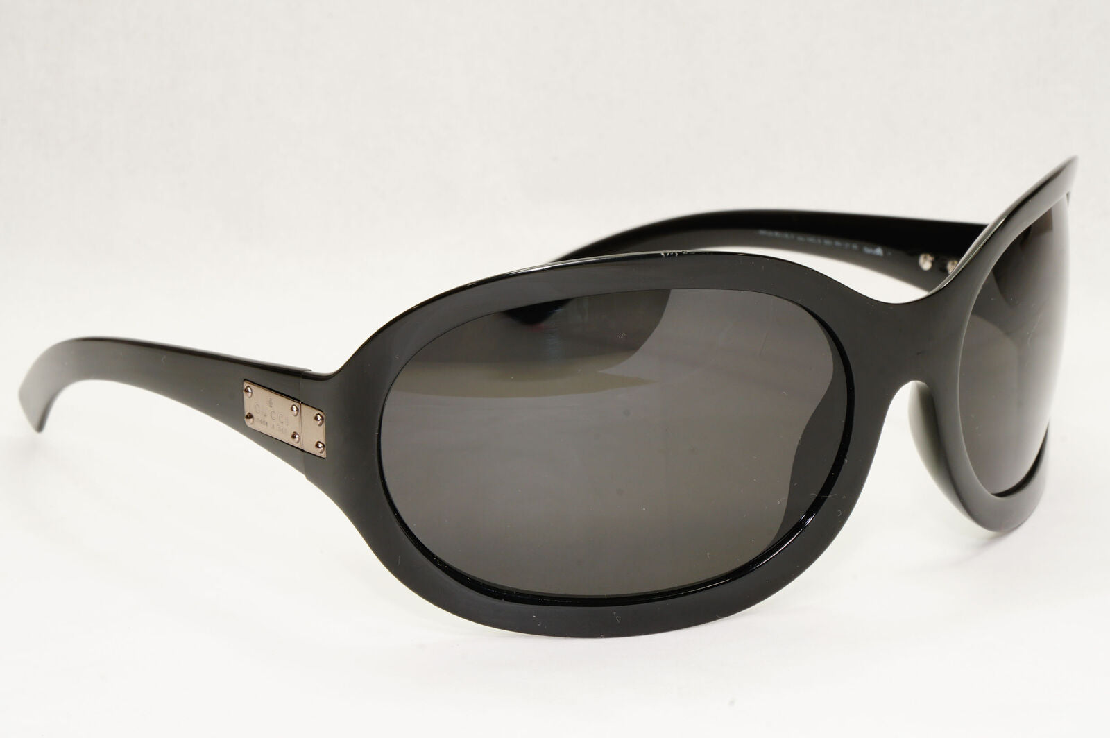 Gucci Sunglasses 1996 Vintage Black Large Wrap Square GG 1480/S 584 151223