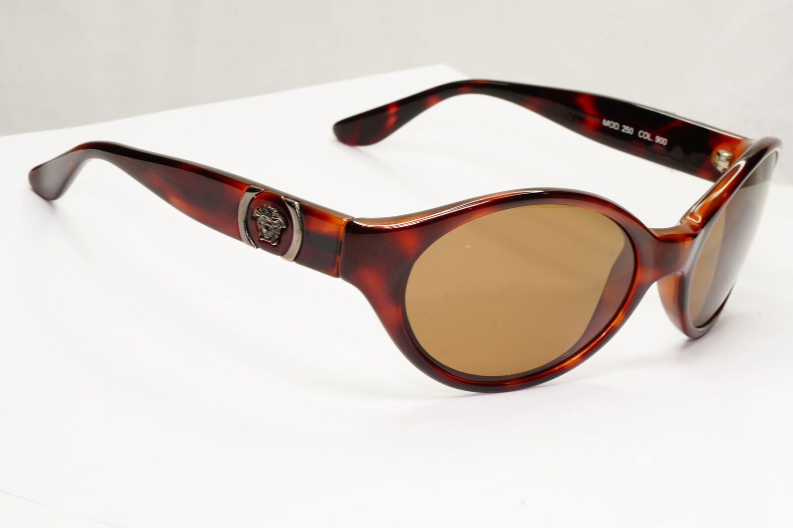 Gianni Versace 1996 Sunglasses Vintage Brown Tortoiseshell MOD 250 COL900 240123