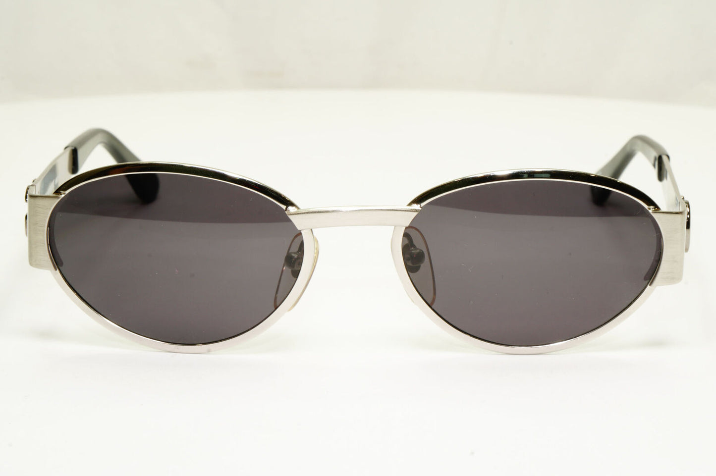 Gianni Versace 1996 Vintage Mens Metal Silver Sunglasses GV MOD S76 COL 26M