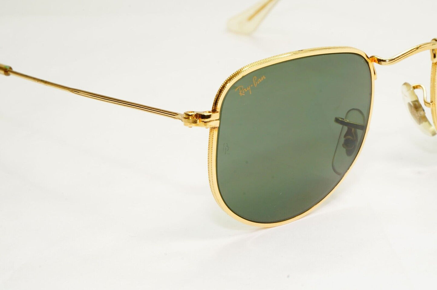 Ray-Ban Sunglasses Bausch & Lomb 1996 Arista Gold Small Style II W0978 270324