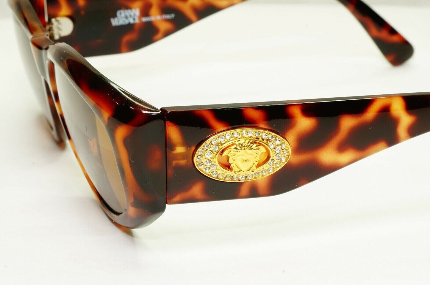 Gianni Versace 1996 Vintage Gold Medusa Biggie Sunglasses MOD 4V4/H COL 869