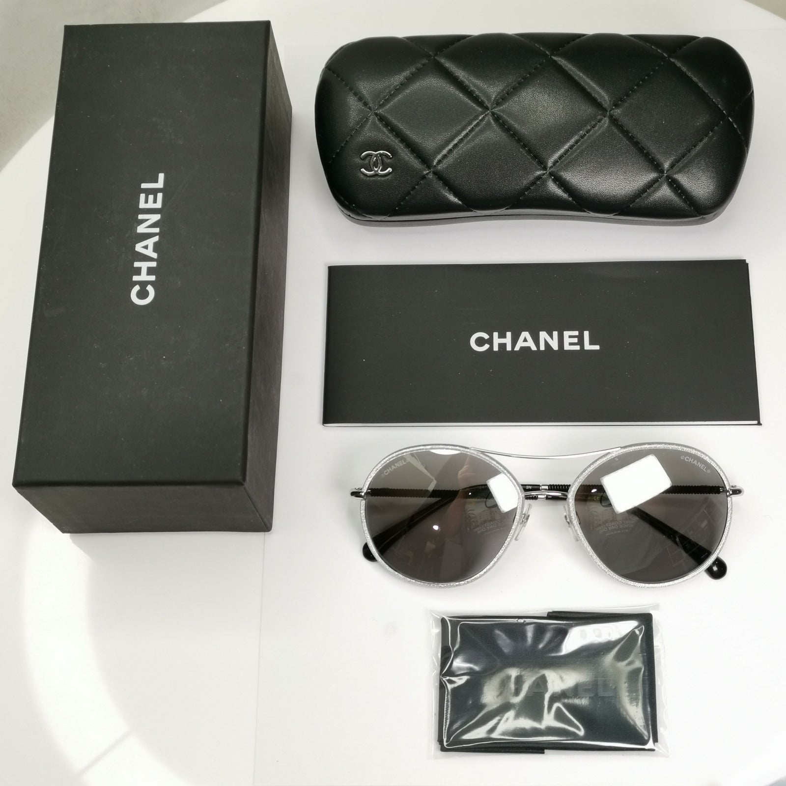 Chanel 2018 Sunglasses Silver Mirror Black Pilot 4228-Q c.124/Z6 280323