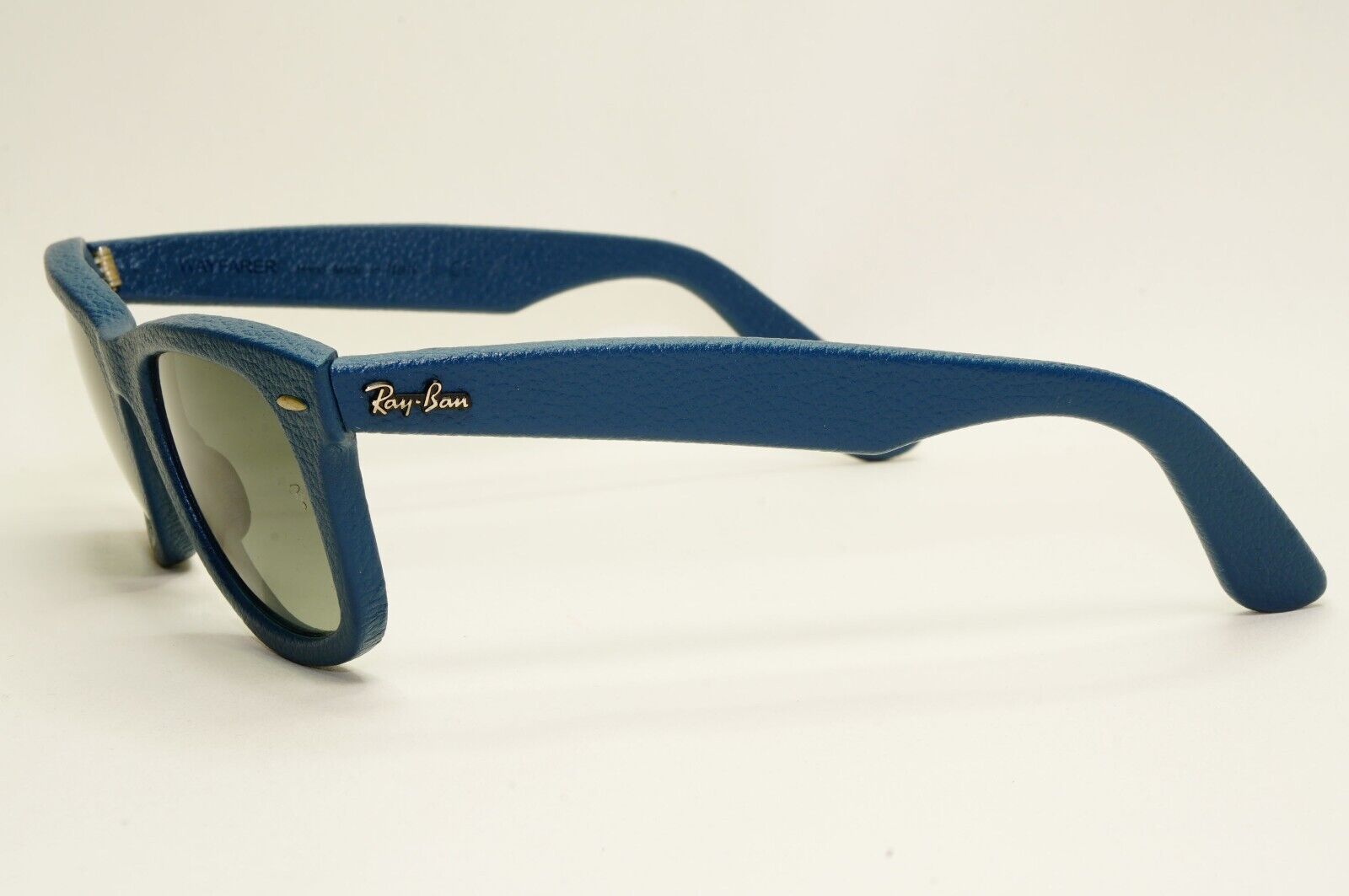 Ray-Ban Sunglasses Leather Wayfarer Year 2013 Rare Dark Blue RB 2140-Q-M 1168/71