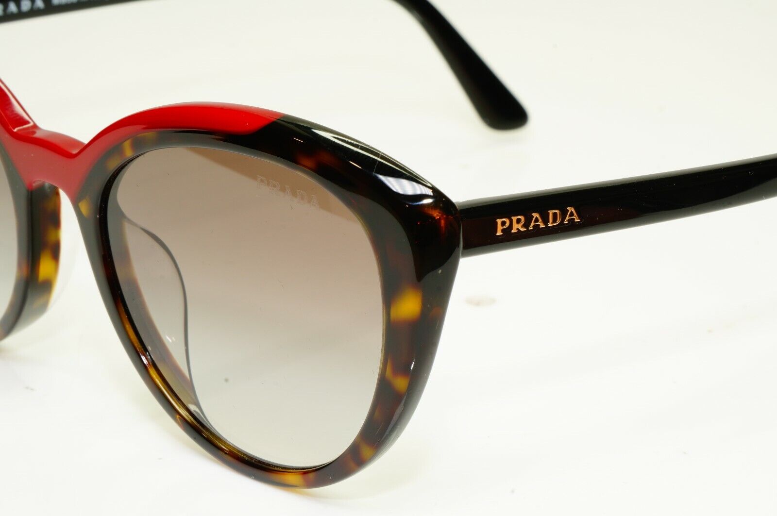 Prada Brown Red Tortoise Shell Womens Sunglasses Ultravox SPR 02V F 320-0A7