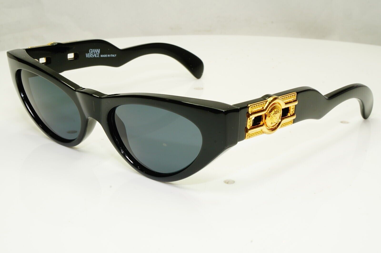 Gianni Versace Sunglasses 1996 Vintage Black Gold Medusa MOD 476/B COL 852