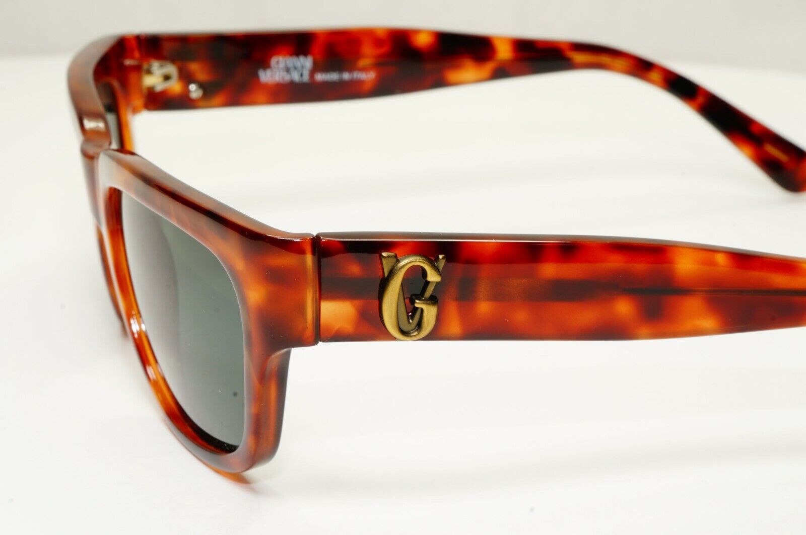 Gianni Versace 1996 Mens Vintage Brown Square Sunglasses GV MOD 532/B COL 806