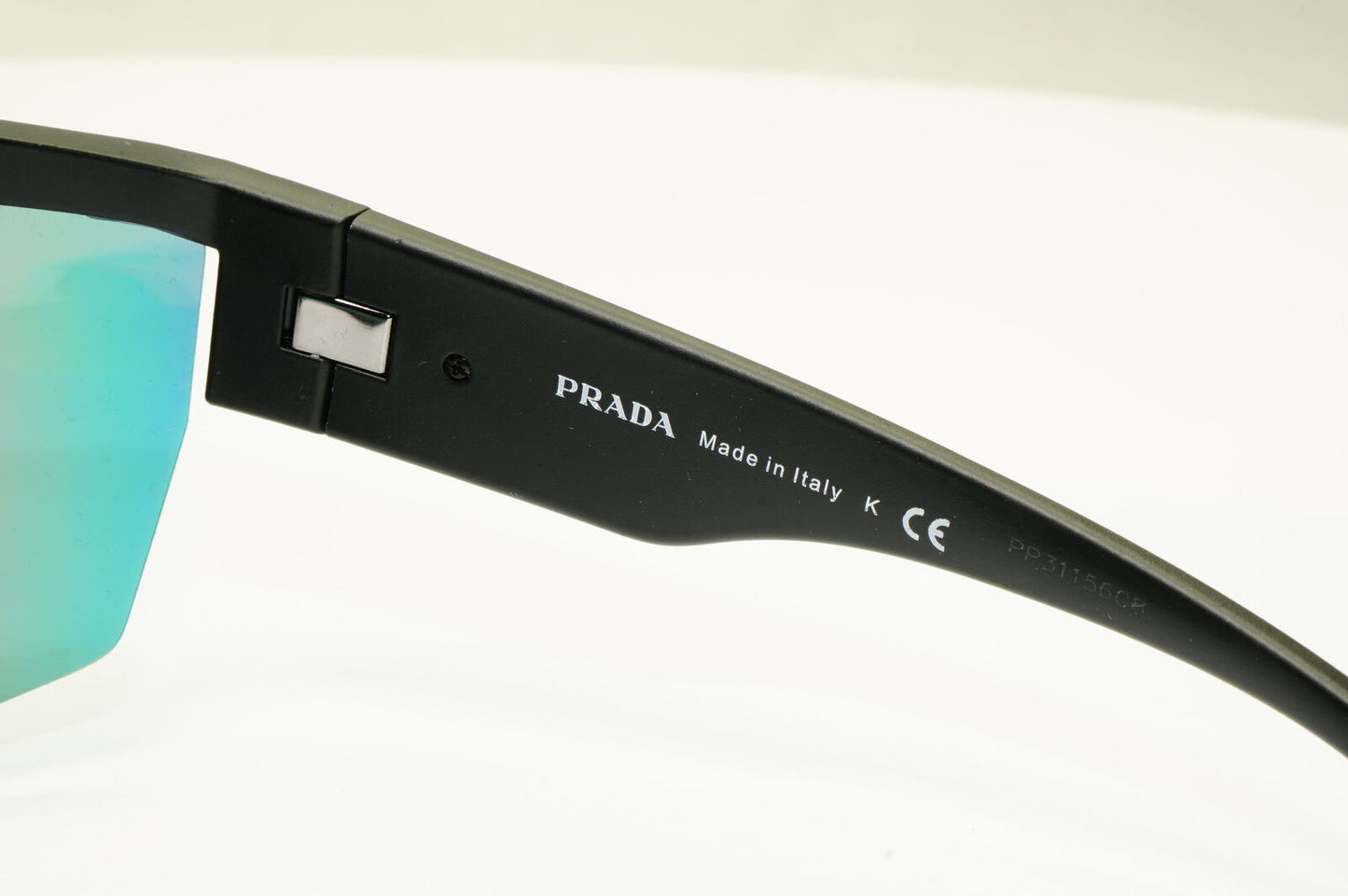 Prada Black Shield Sunglasses Chameleon Rossa Wrap Visor Sailing SPS 03X DG0-08F