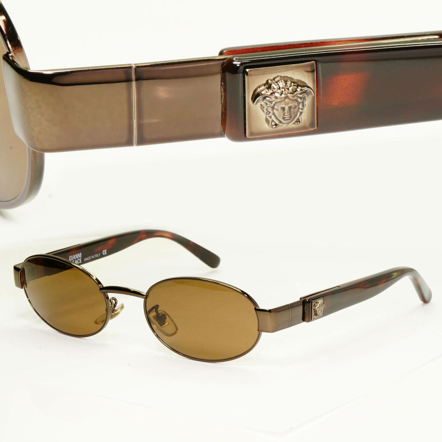 Gianni Versace 1996 Vintage Mens Metal Brown Medusa Sunglasses MOD X18 COL 62M