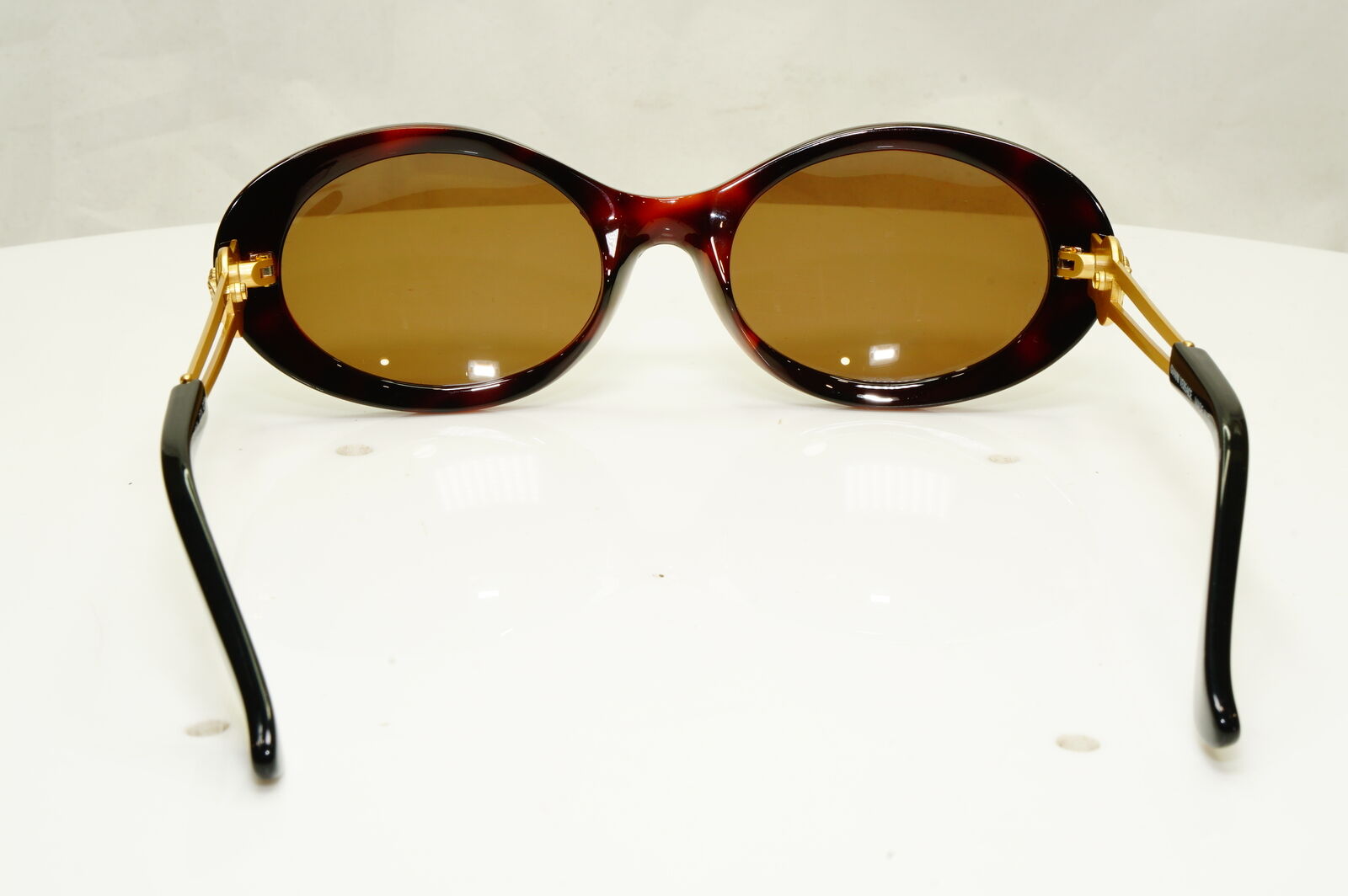 Gianni Versace 1996 Womens Vintage Gold Medusa Sunglasses MOD 342/A COL 900