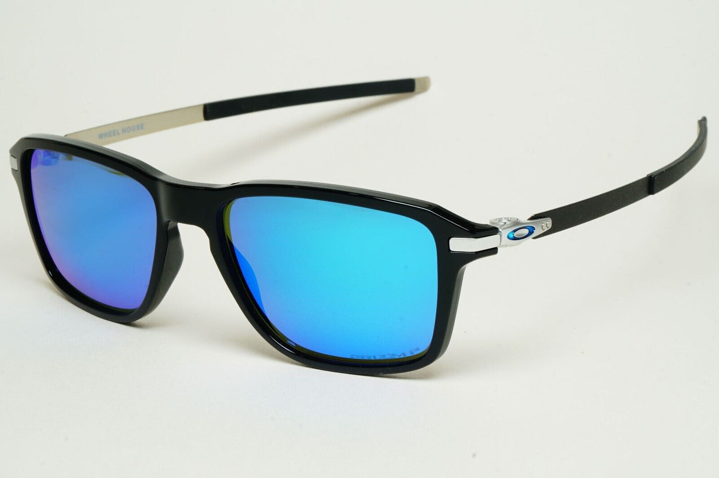 Oakley Sunglasses Wheel House Polarized Blue Black Prizm Sapphire OO 9469 07