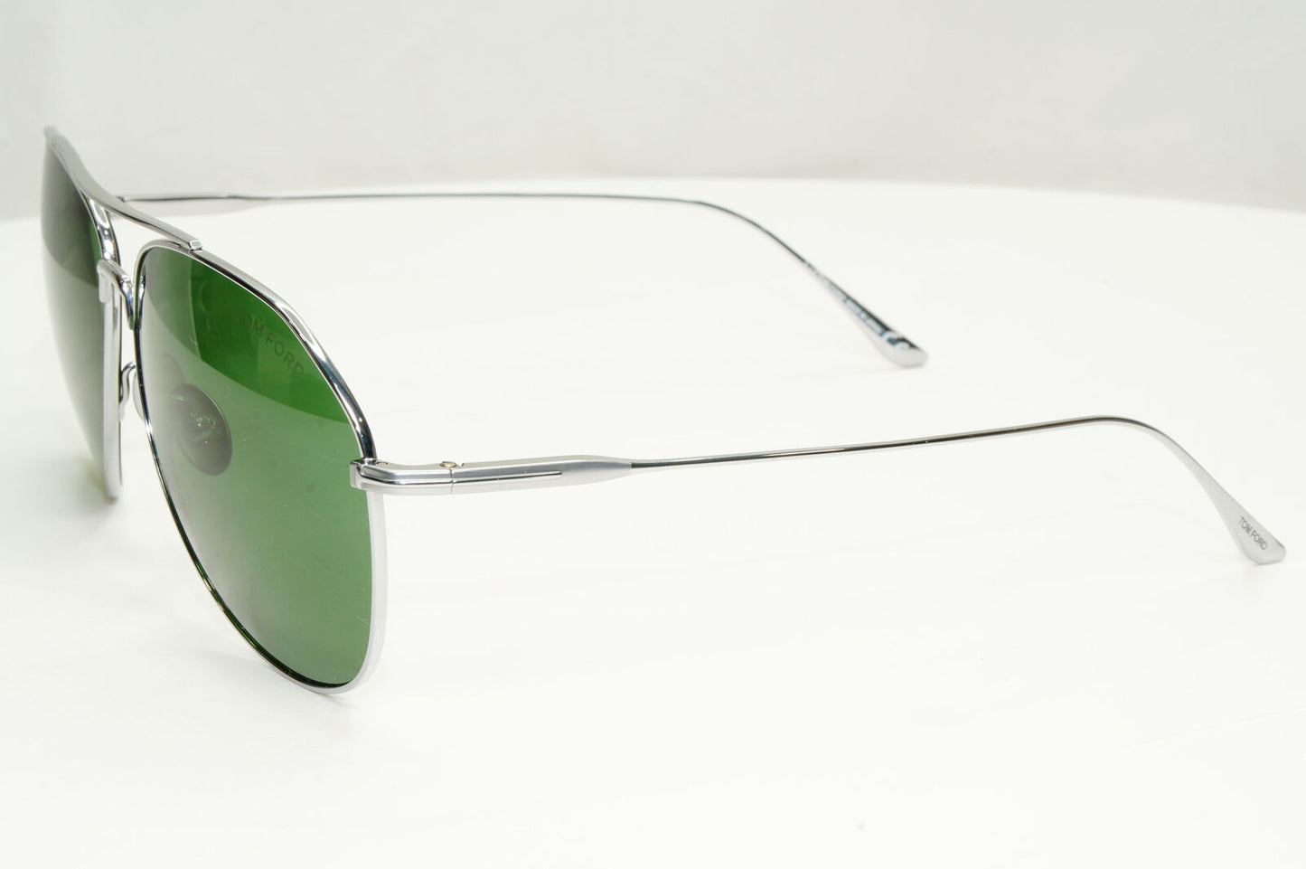 Tom Ford Titanium Japan Sunglasses Silver Green Pilot Cyrus TF 747 16N FT0747